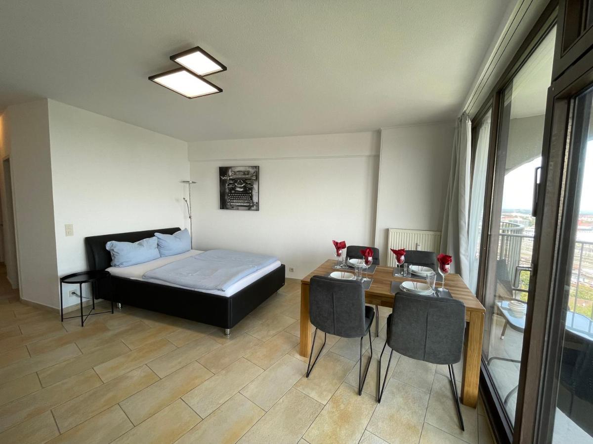 Augsburg Hotelturm Екстер'єр фото